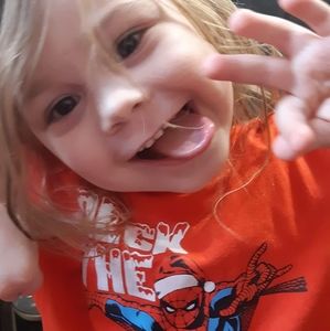 Meet your Posher, Lorraine